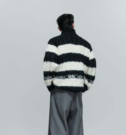 Black And White Contrast Color Thick Needle Woven Cardigan